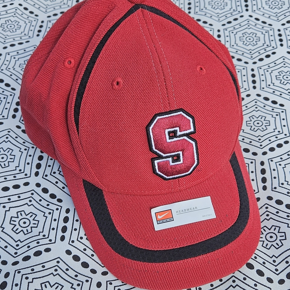 Stanford Cardinal Nike Adjustable Hat Unisex Red One Size Fits All - NWT